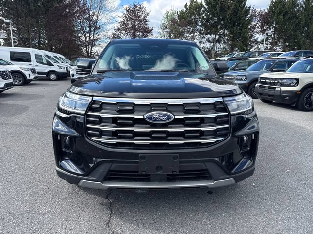 New 2026 Ford Explorer Active w/ Active Comfort Package AWD/4WD image 8