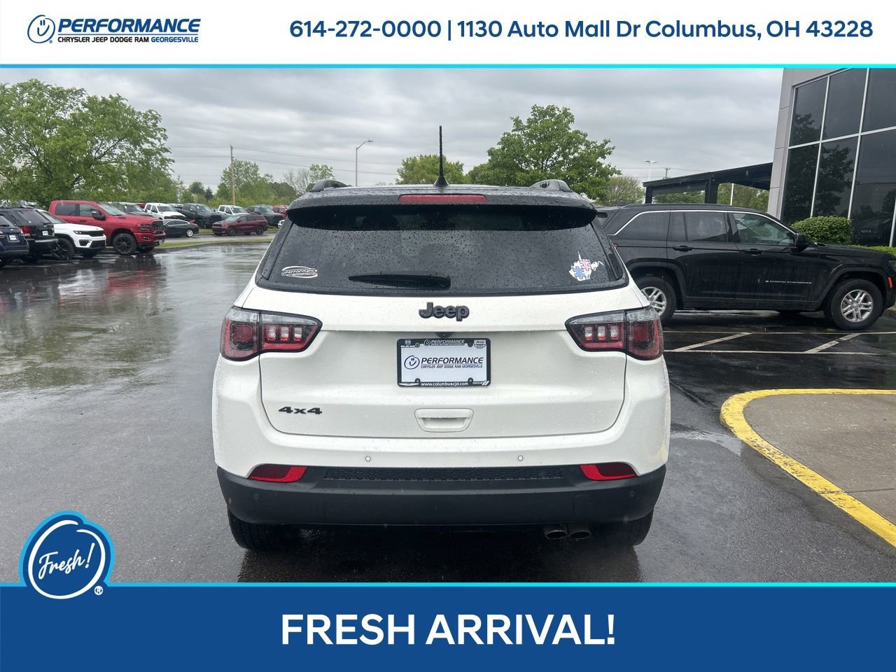 Used 2021 Jeep Compass Latitude w/ Sun and Sound Group AWD/4WD image 5