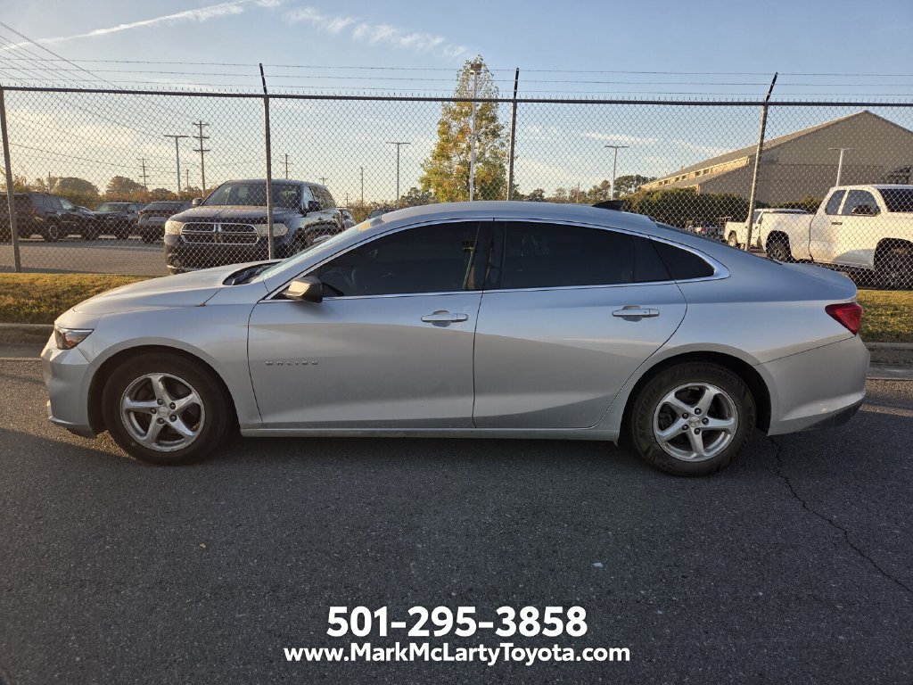 Used 2018 Chevrolet Malibu LS FWD image 7