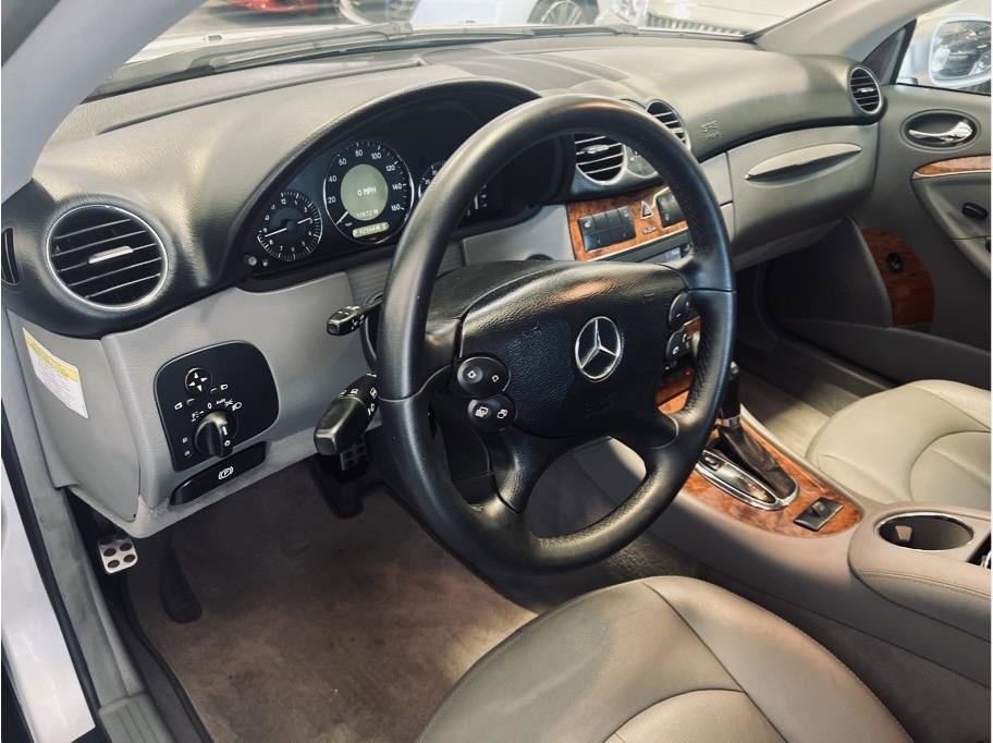 Used 2008 Mercedes-Benz CLK 350 Cabriolet image 33