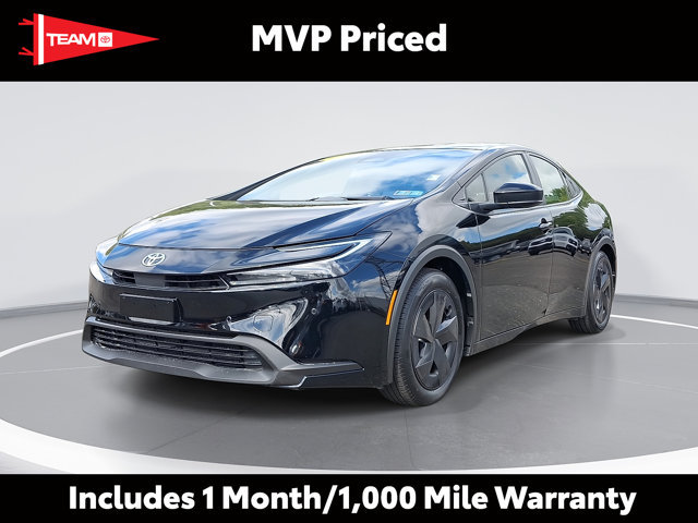 Used 2025 Toyota Prius LE FWD image 1