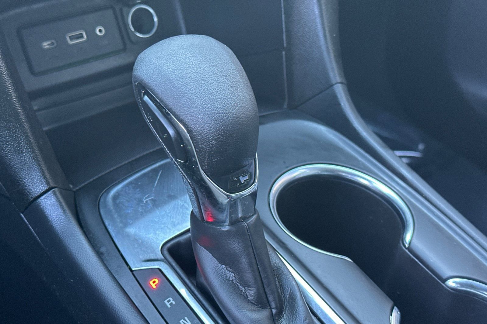 Used 2024 Chevrolet Equinox LS image 33