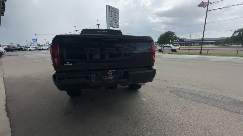 New 2025 RAM 2500 Big Horn image 7