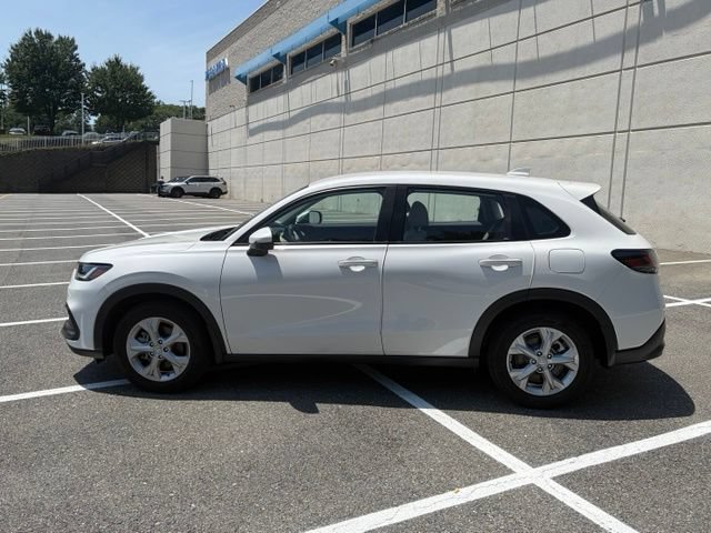 Certified 2025 Honda HR-V LX image 2