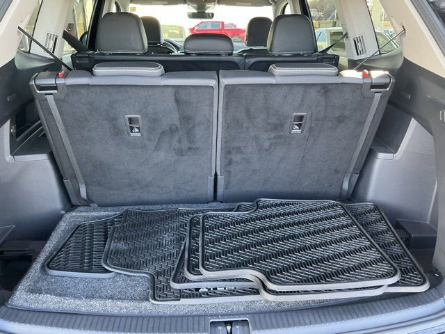 Used 2023 Volkswagen Atlas SEL image 18