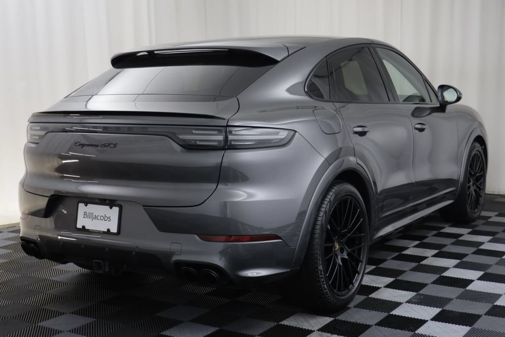 Used 2023 Porsche Cayenne GTS w/ Premium Package AWD/4WD image 16