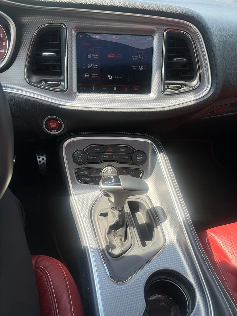 Used 2018 Dodge Challenger SRT Hellcat RWD image 13