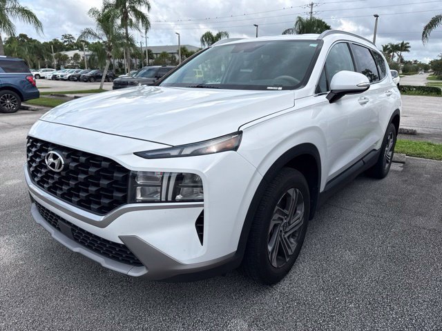 Used 2023 Hyundai Santa Fe SEL FWD image 3