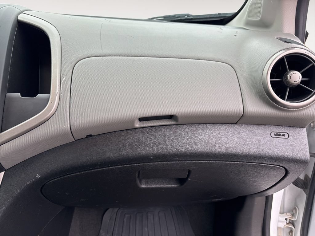 Used 2016 Chevrolet Sonic LS FWD image 23
