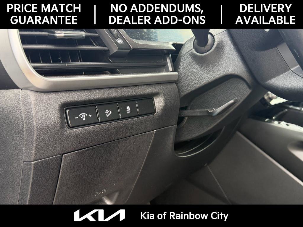 Used 2023 Kia Telluride S FWD image 13