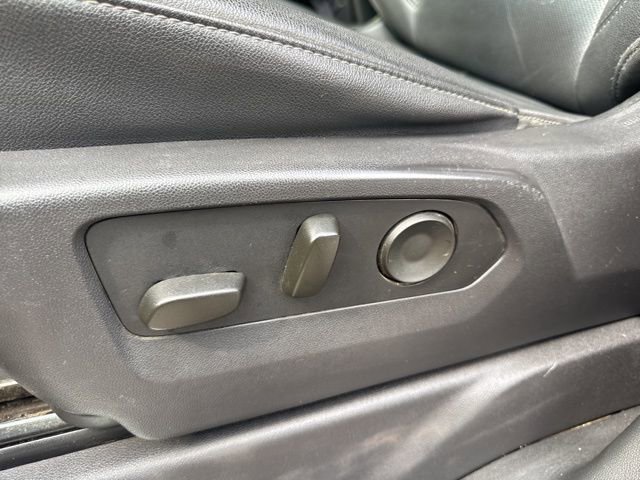 Used 2024 GMC Sierra 1500 SLT image 16