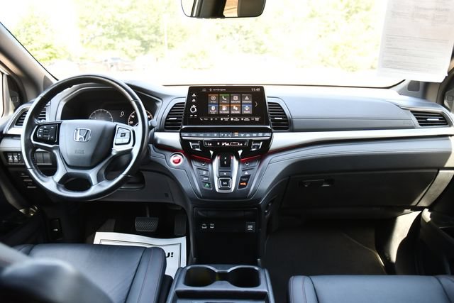 Used 2025 Honda Odyssey Sport-L image 23