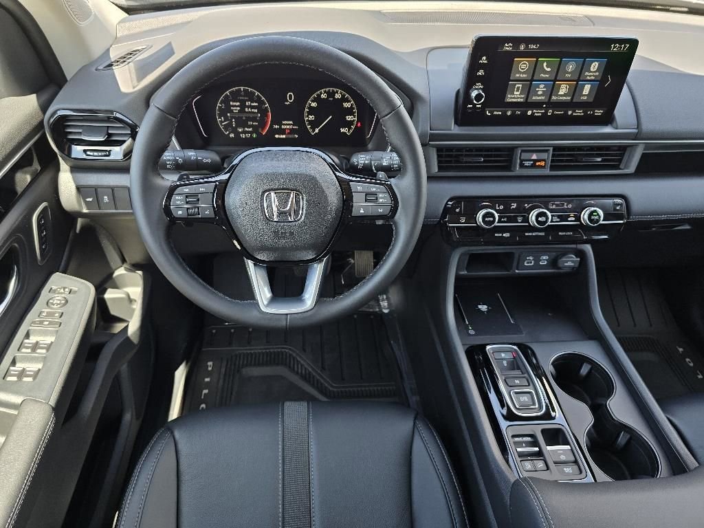 New 2025 Honda Pilot EX-L image 14