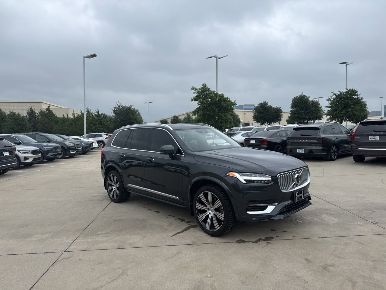 Used 2021 Volvo XC90 T6 Inscription AWD/4WD image 3