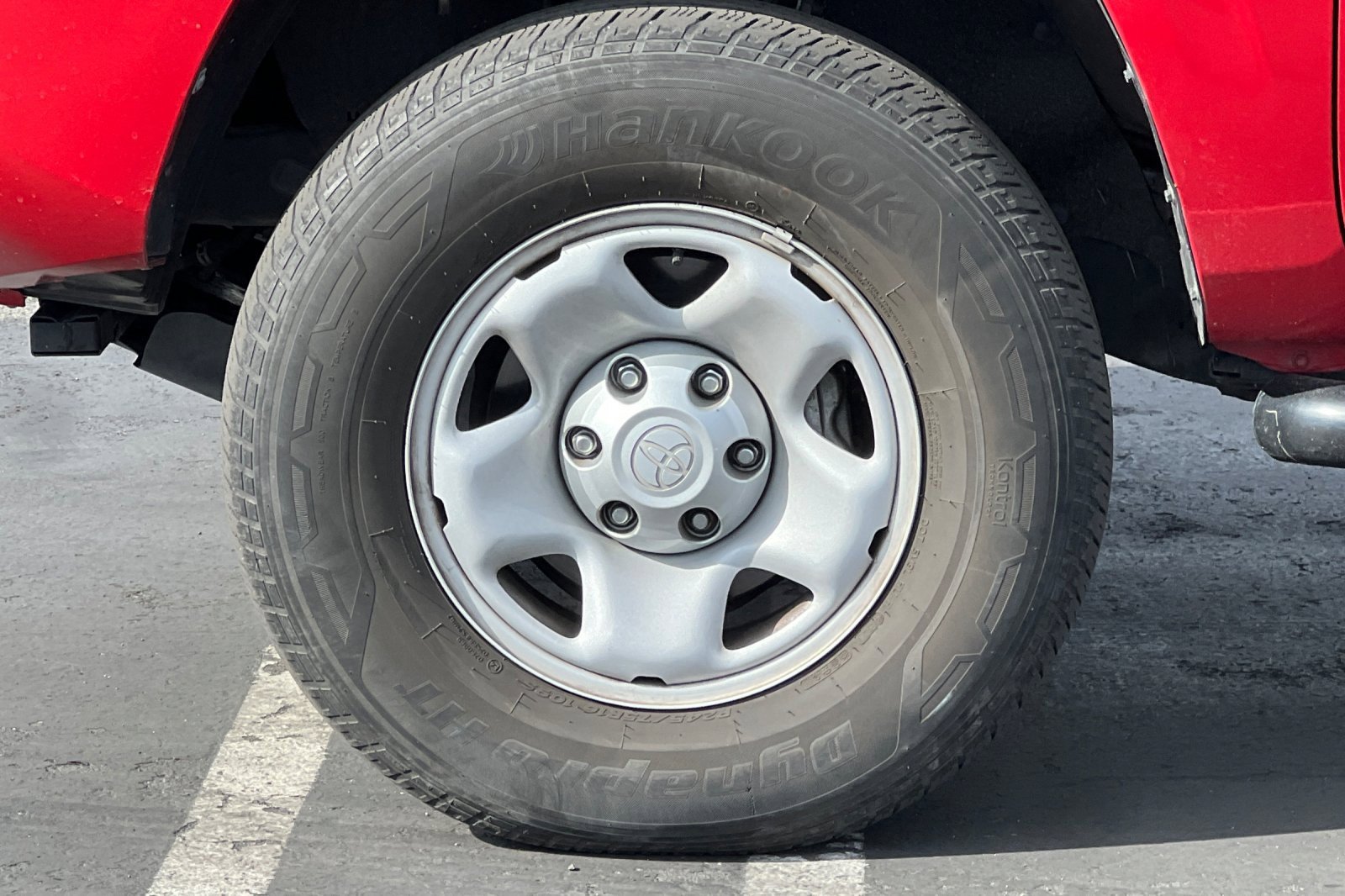 Used 2022 Toyota Tacoma SR image 43