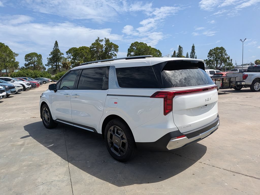 Certified 2026 Kia Carnival SX FWD image 6
