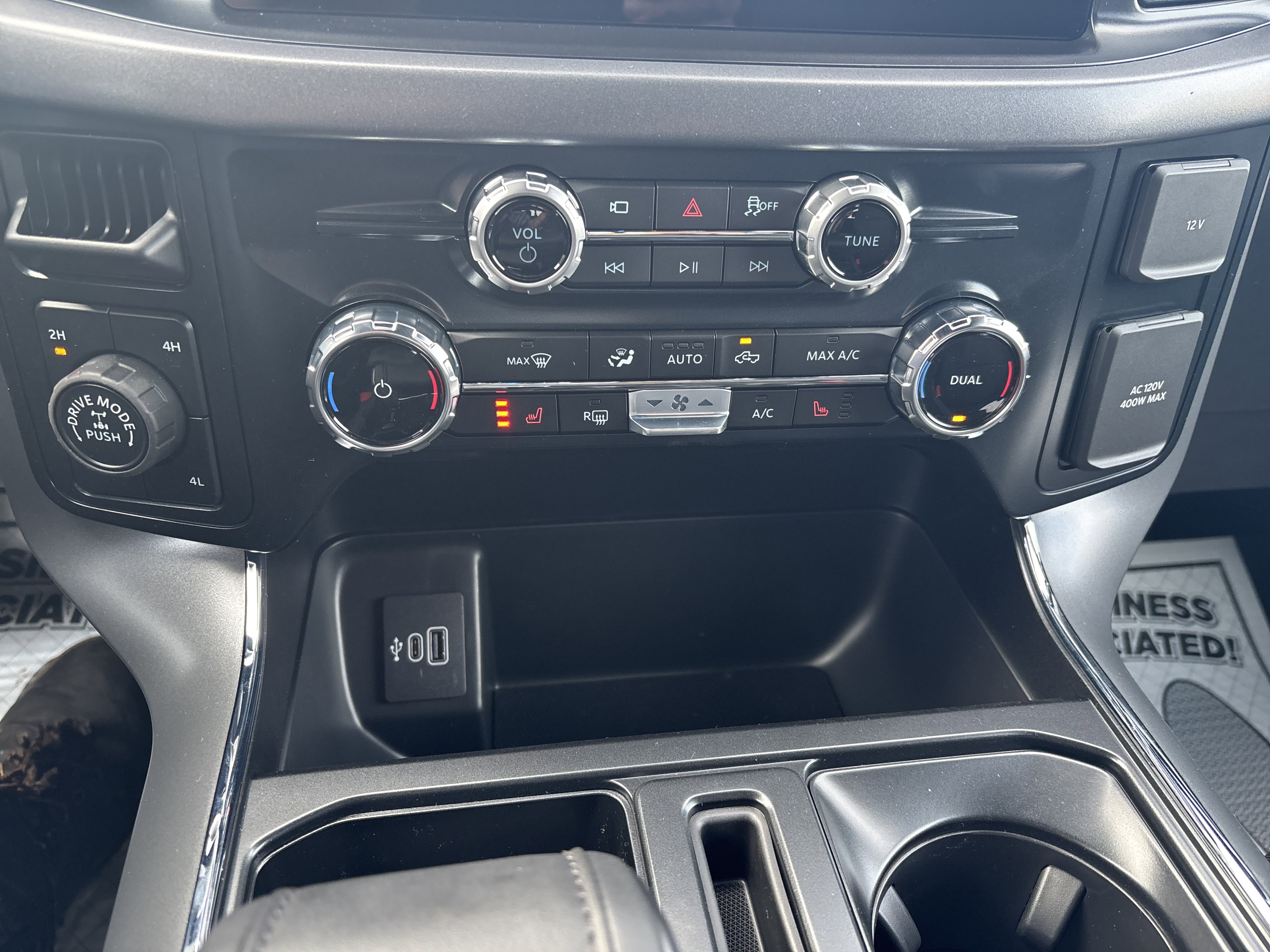 New 2025 Ford F150 XLT w/ Equipment Group 302A MID image 25