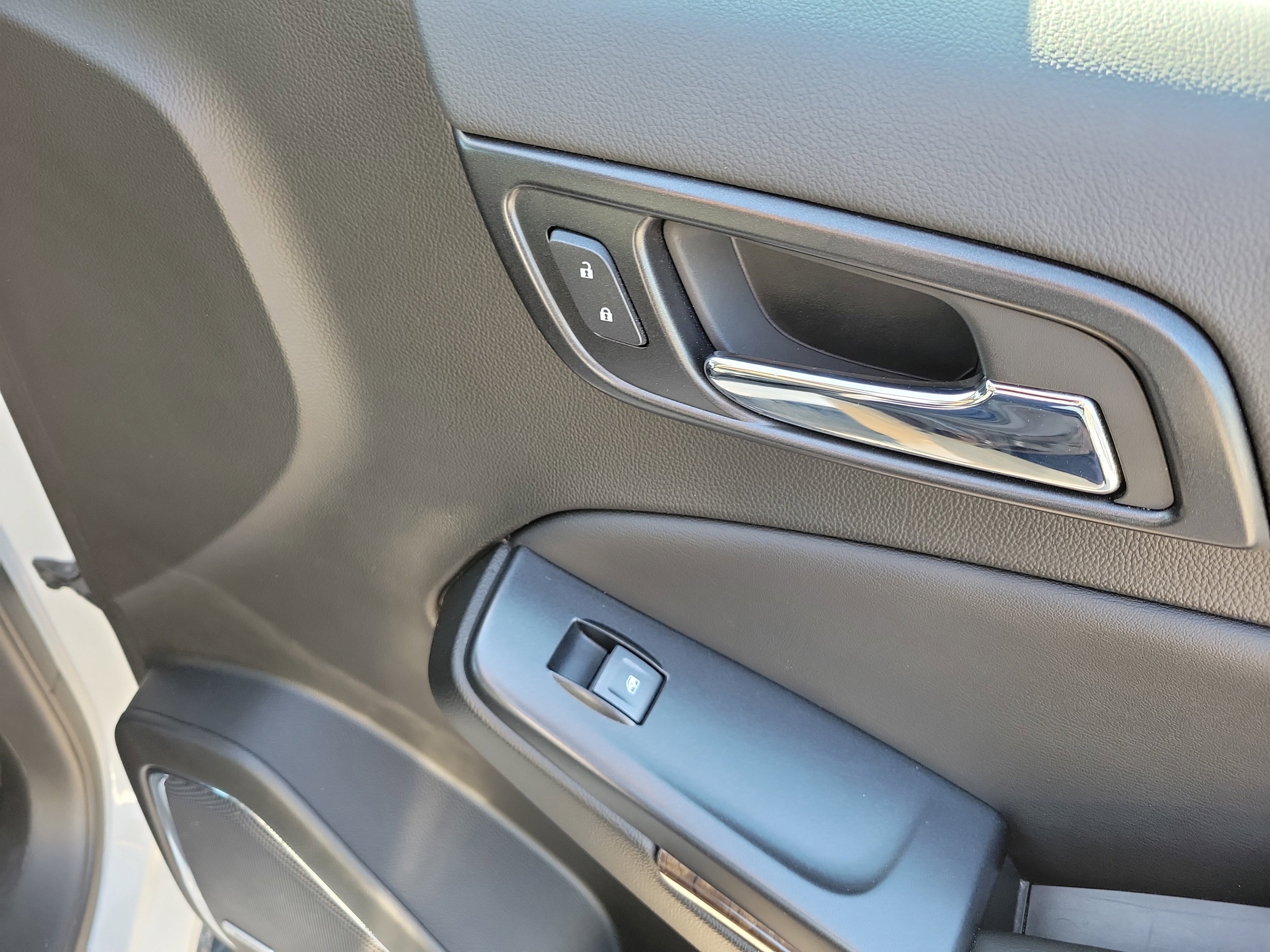 Used 2020 Chevrolet Tahoe LT AWD/4WD image 11