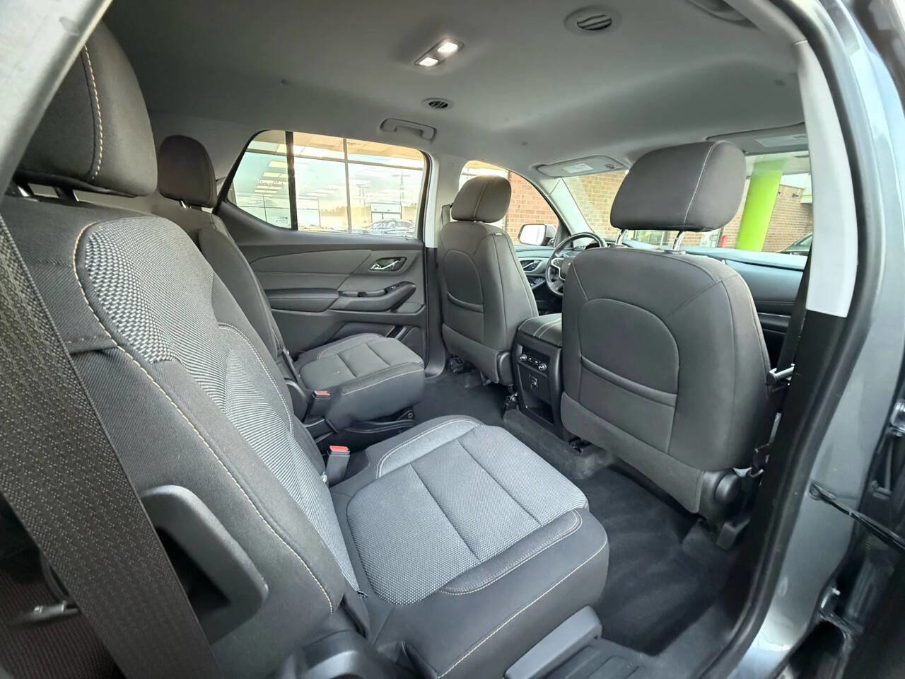 Used 2020 Chevrolet Traverse LT AWD/4WD image 13