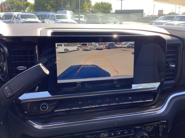 Used 2022 Chevrolet Silverado 1500 LT w/ Protection Package AWD/4WD image 18