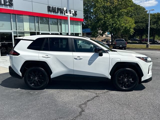 Used 2026 Toyota RAV4 SE w/ Convenience Package AWD/4WD image 2
