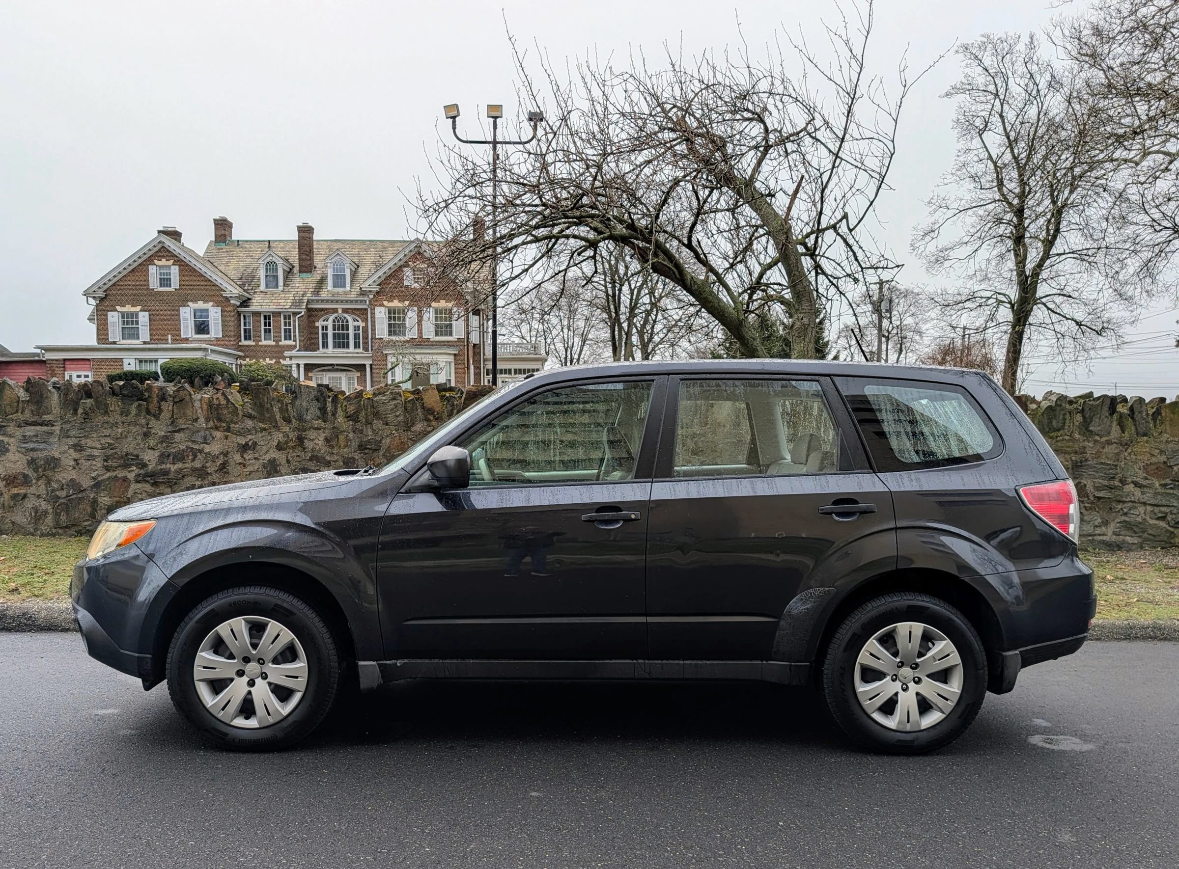 Used 2010 Subaru Forester 2.5X AWD/4WD image 9