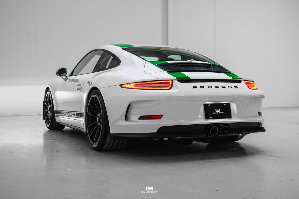 Used 2016 Porsche 911 R image 9