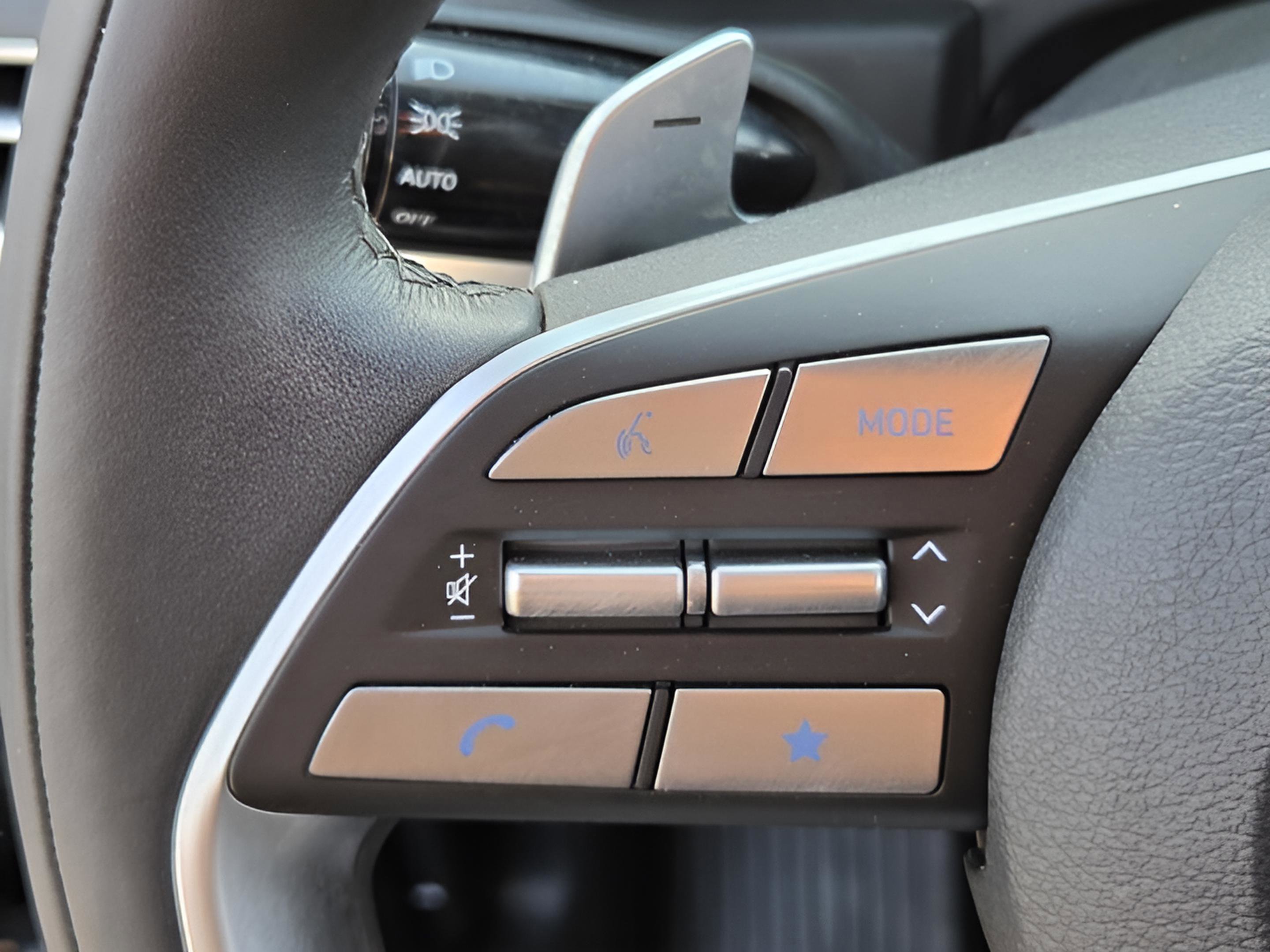 Used 2024 Hyundai Palisade Calligraphy image 18