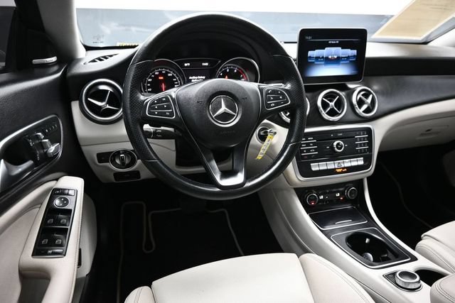 Used 2019 Mercedes-Benz CLA 250 4MATIC image 13