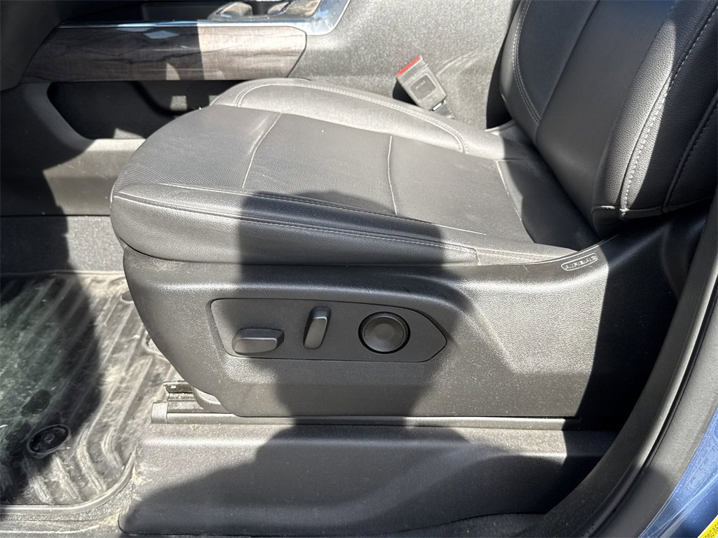 Used 2024 Chevrolet Silverado 2500 LTZ w/ LTZ Texas Edition image 13