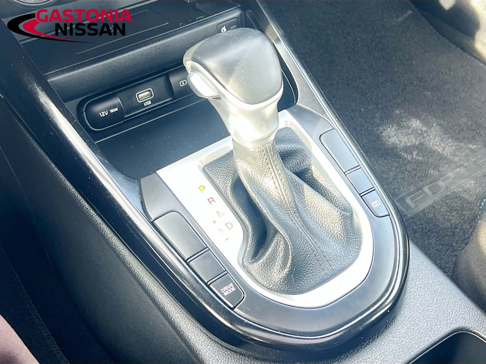 Used 2023 Kia Forte GT-Line w/ GT-Line Premium Package image 22