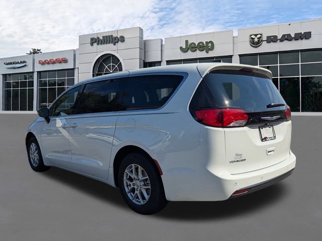 New 2026 Chrysler Voyager LX FWD image 6