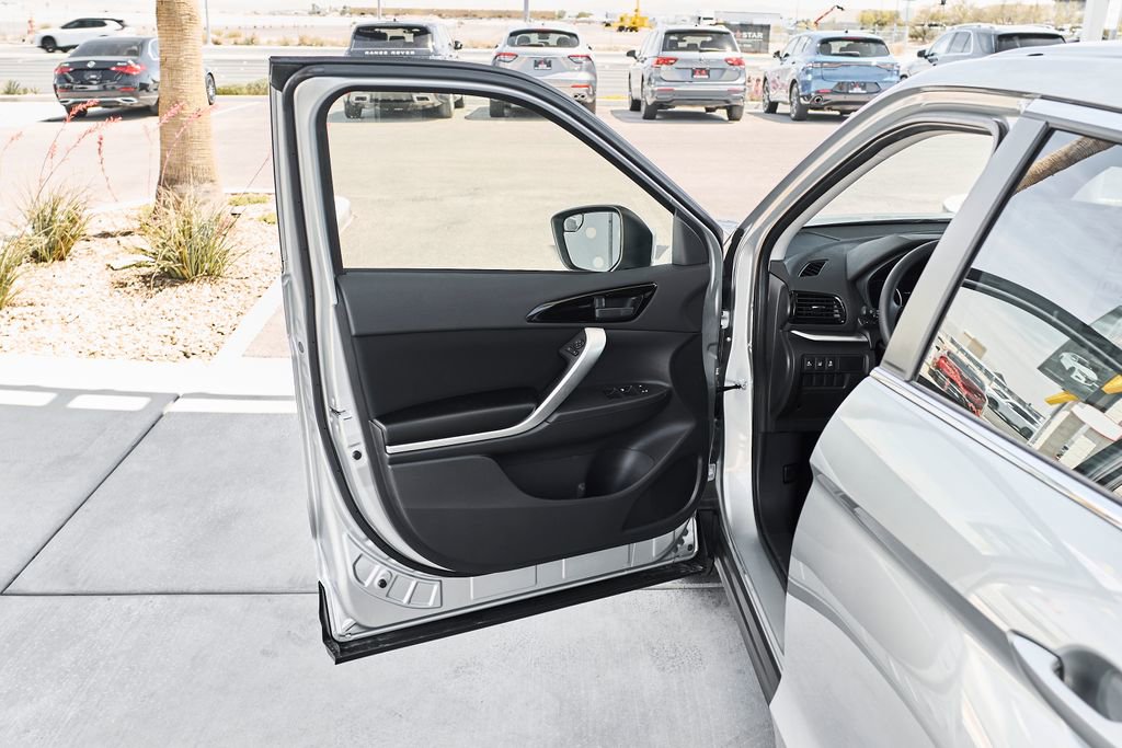 New 2026 Mitsubishi Eclipse Cross ES AWD/4WD image 17