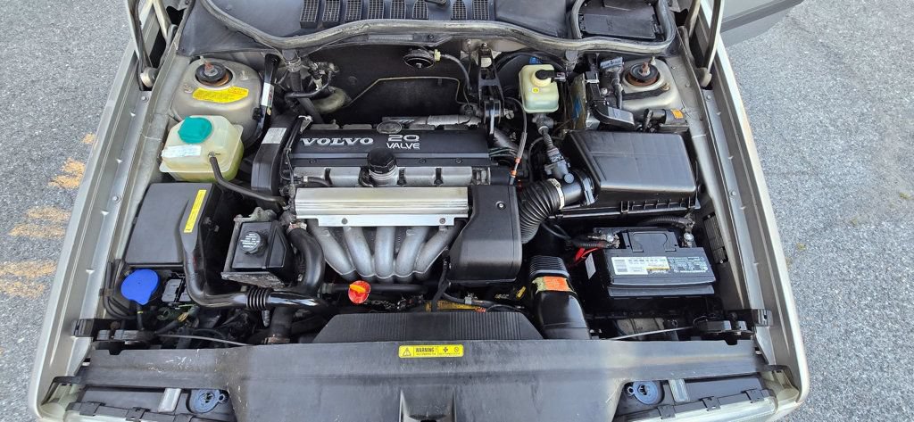 Used 1995 Volvo 850 GLT FWD image 26