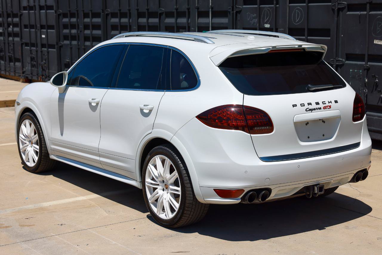 Used 2014 Porsche Cayenne GTS AWD/4WD image 7