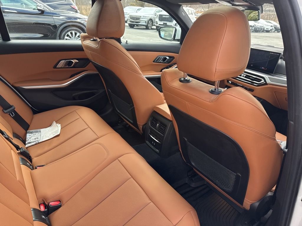 Used 2023 BMW 330e xDrive w/ M Sport Package image 27