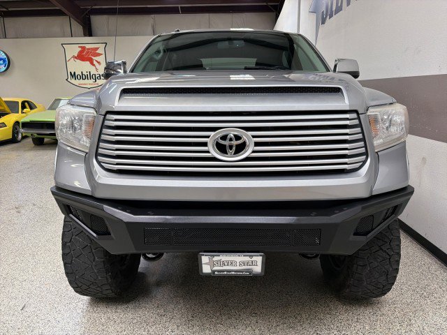 Used 2017 Toyota Tundra Platinum image 30