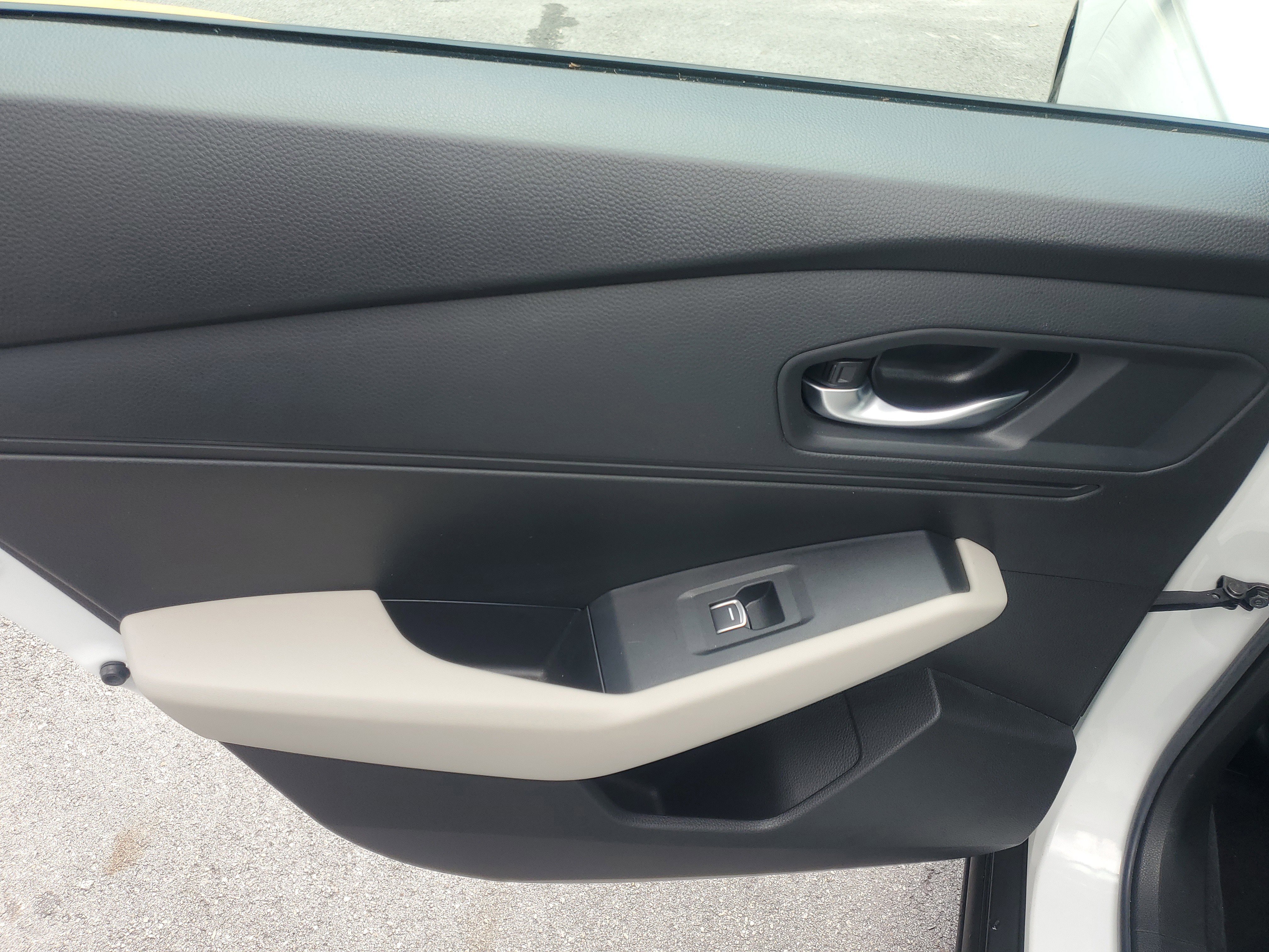 Used 2025 Honda Accord SE image 13