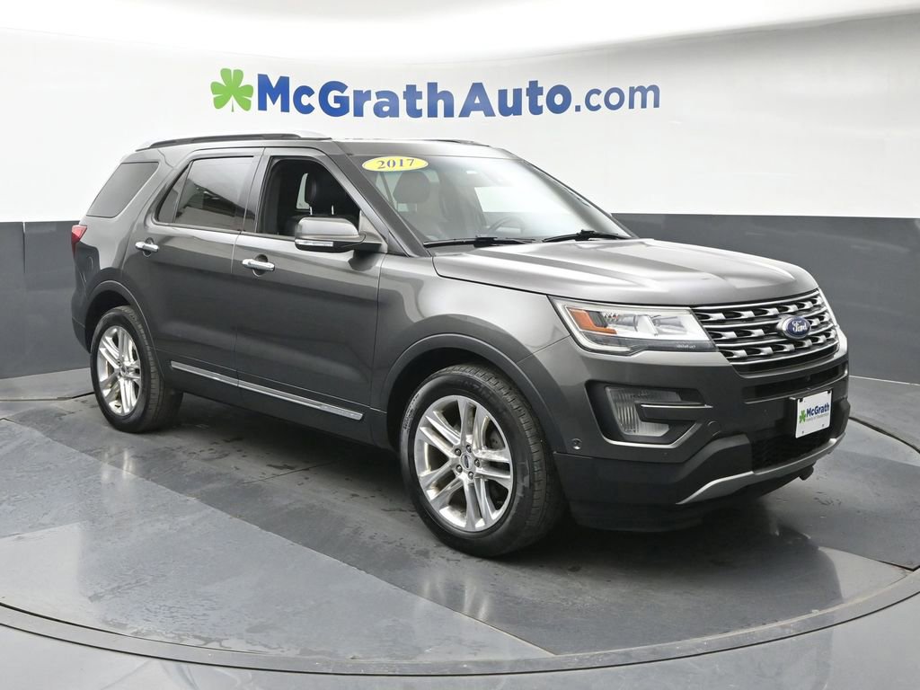 Used 2017 Ford Explorer Limited w/ Equipment Group 301A image 2