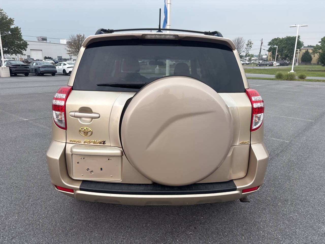 Used 2009 Toyota RAV4 4WD w/ Base L4 Extra Value Pkg image 6