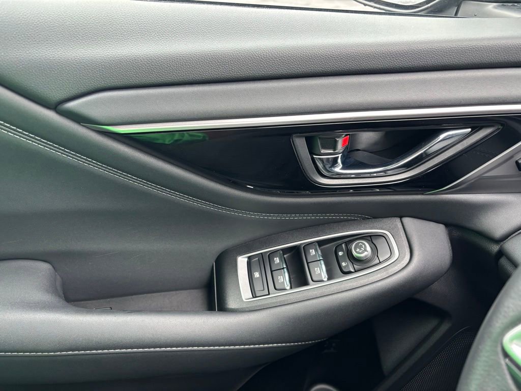 Used 2023 Subaru Outback Limited image 26