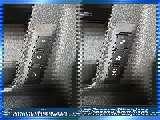 Used 2025 Toyota 4Runner Trailhunter image 18