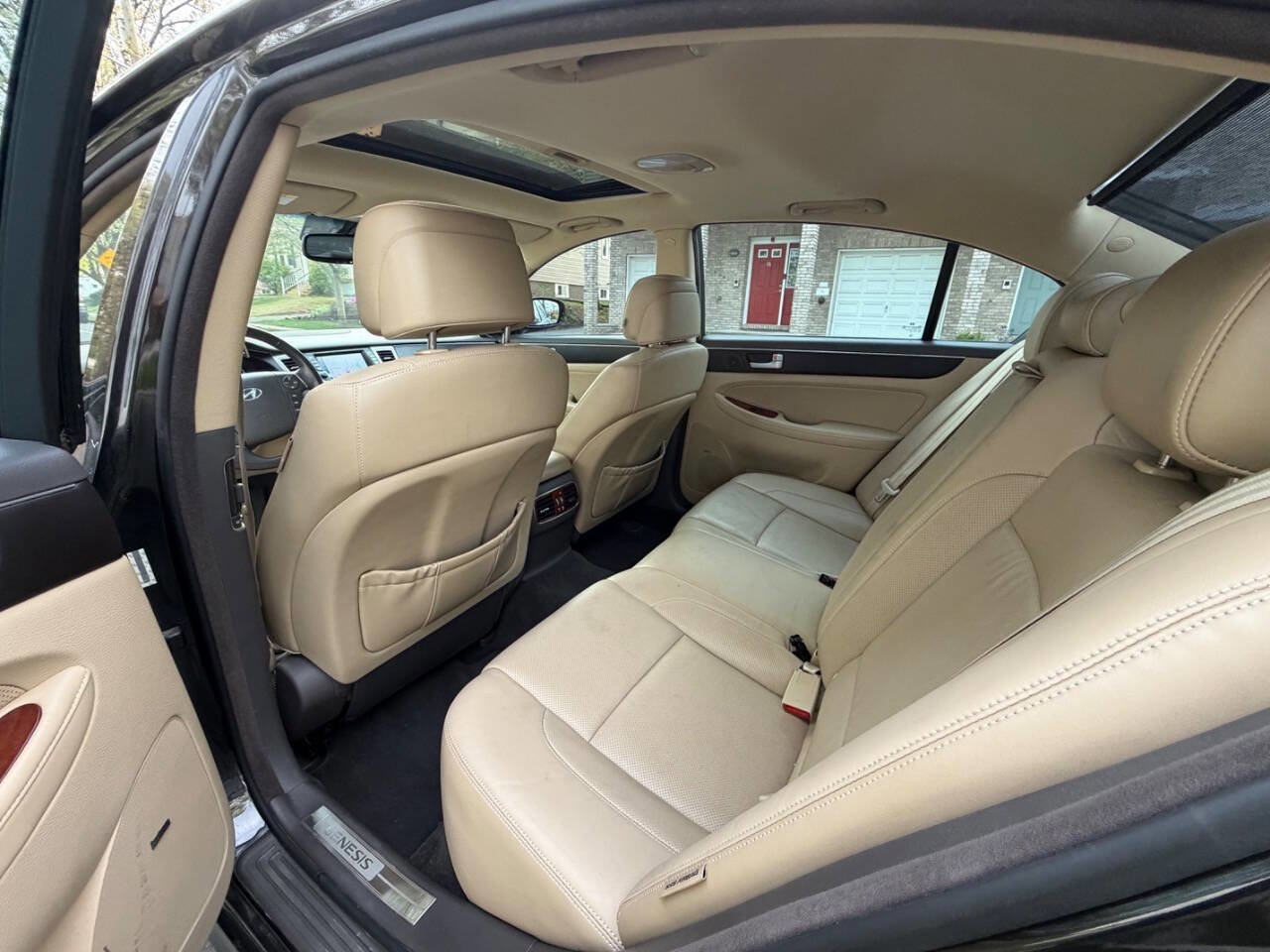 Used 2014 Hyundai Genesis 3.8 w/ Premium Package 02 image 11