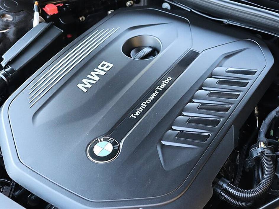 Used 2016 BMW 740i RWD image 72