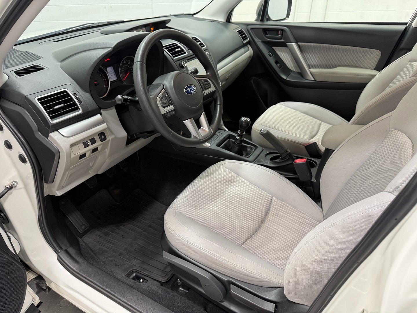 Used 2018 Subaru Forester 2.5i image 11