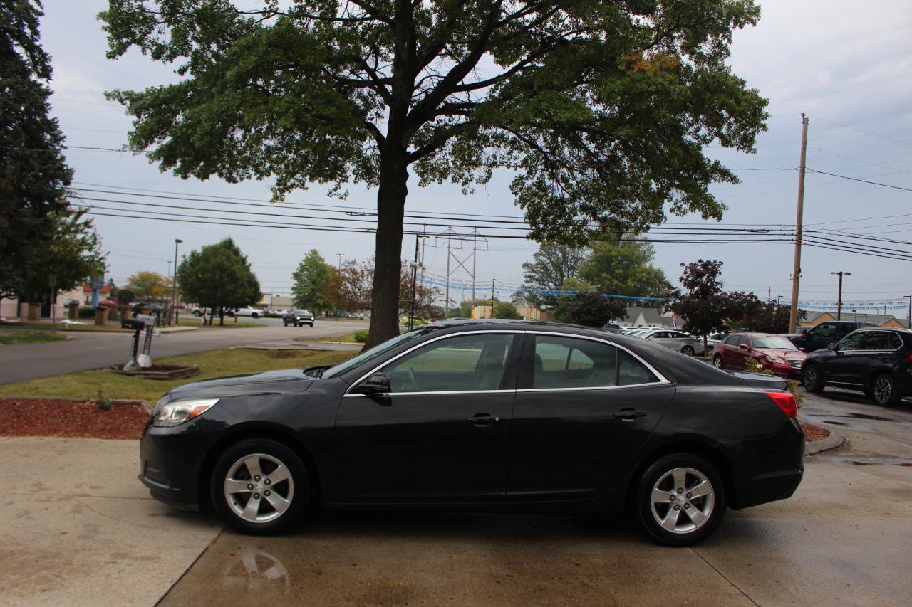 Used 2013 Chevrolet Malibu LT FWD image 6