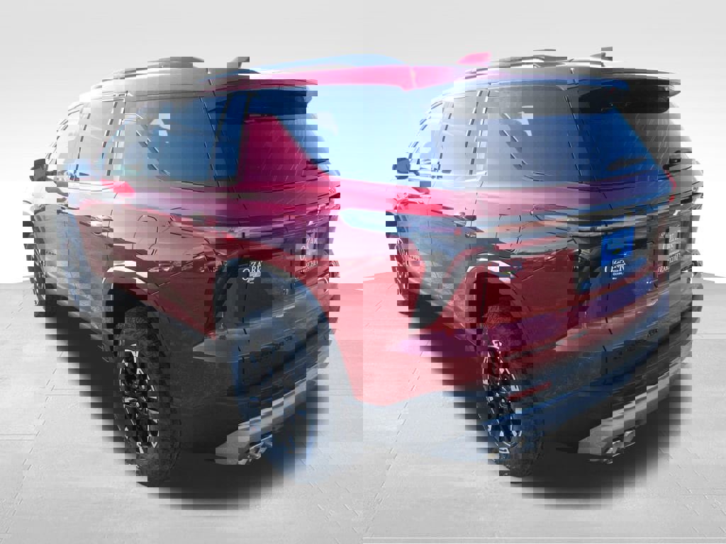 New 2026 Chevrolet Traverse Z71 w/ LPO, Floor Liner Package image 3