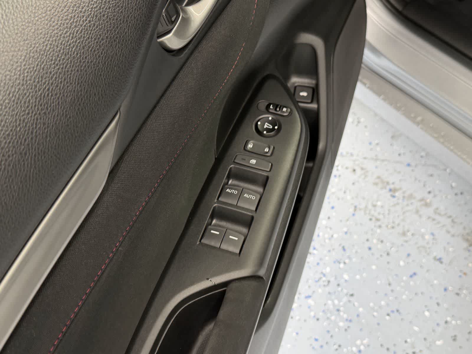Used 2018 Honda Civic Si image 13