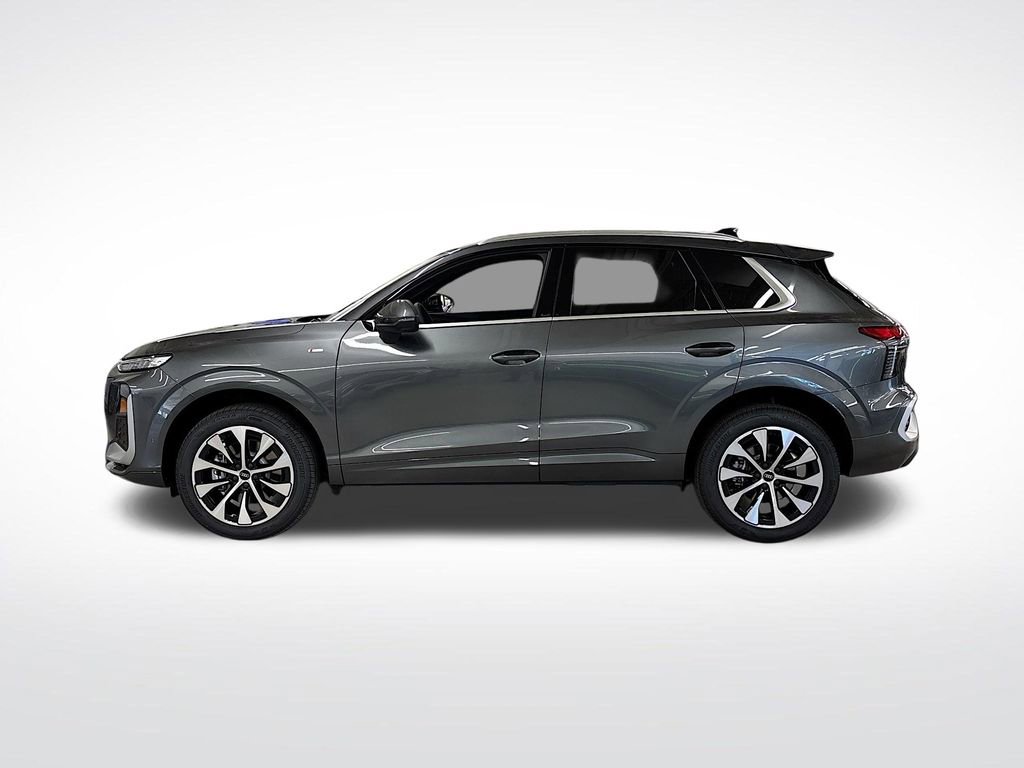 New 2026 Audi Q3 quattro 2.0T AWD/4WD image 2