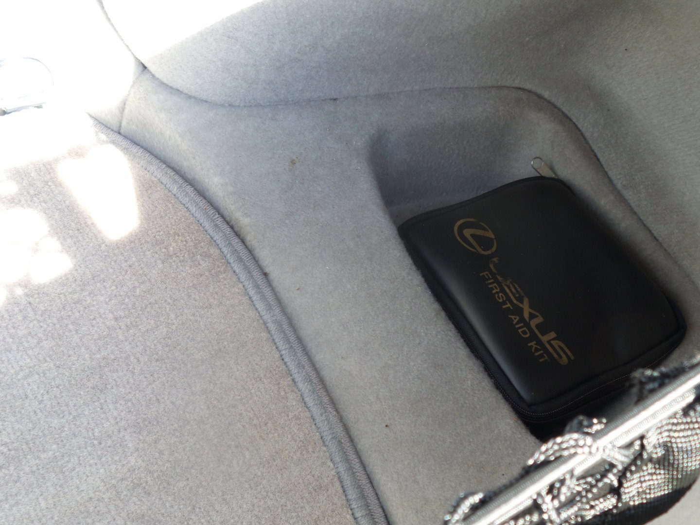 Used 2003 Lexus SC 430 Convertible image 31